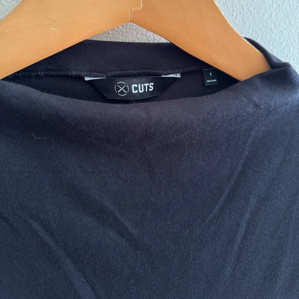 Cuts NWOT body con mini dress - Picture 6 of 9